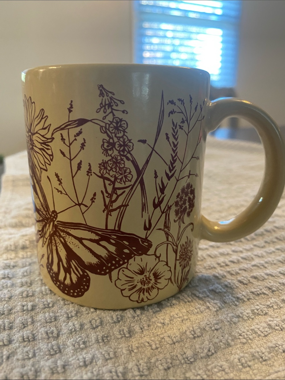 Vintage Floral Butterfly Ceramic Coffee Mug in Cream and Brown